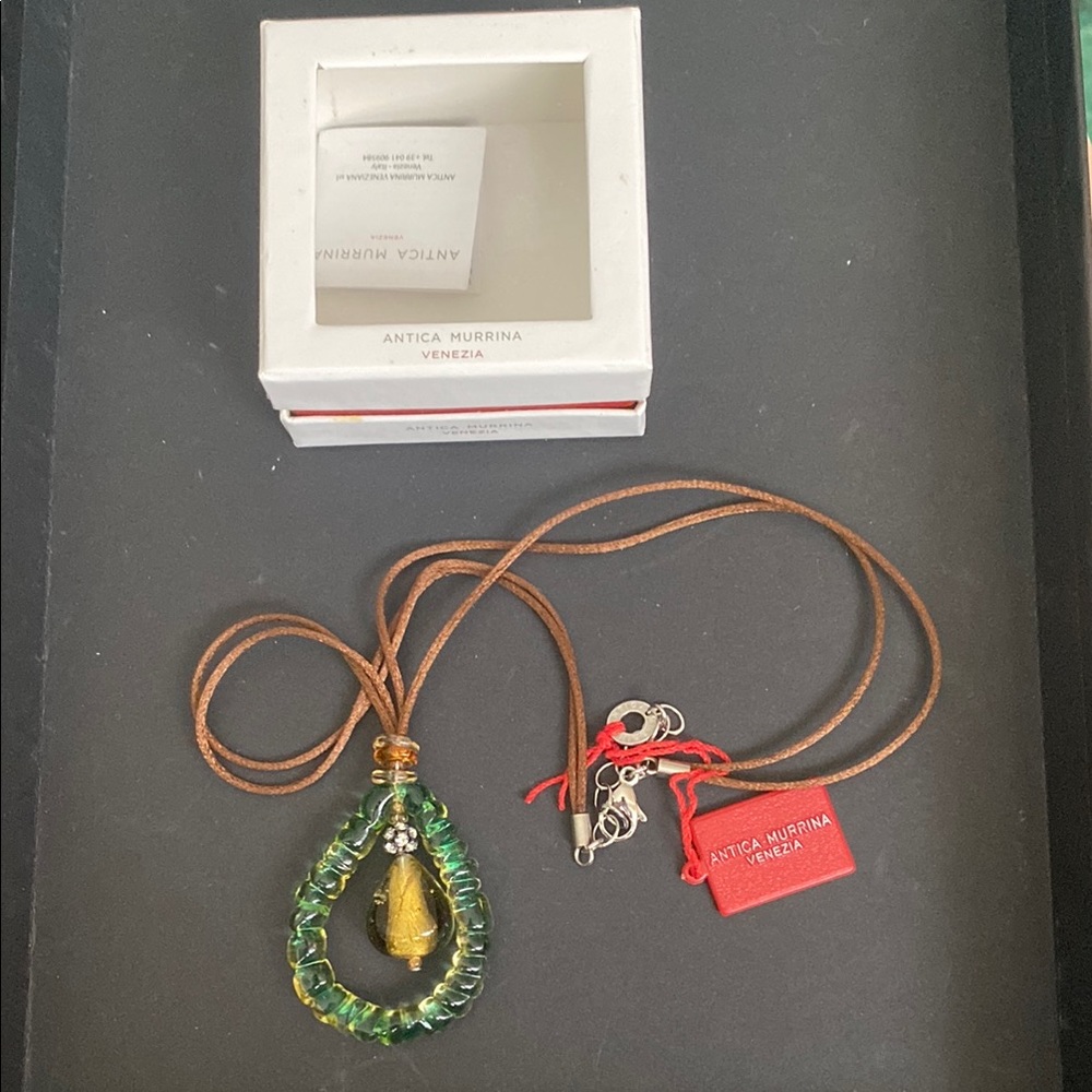 Italian Green and Gold Pendant Necklace. Made in Venice.